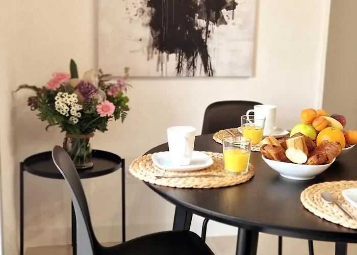 Beautiful 2p 39 M2, Ac, Balcony