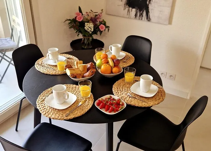 Beautiful 2p 39 M2, Ac, Balcony 公寓 昂蒂布